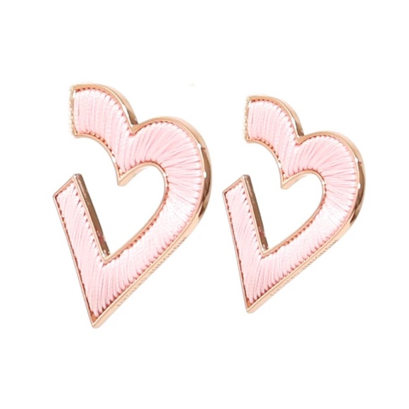 mignonne gavigan Jewelry - Mignonne Gavigan Heart Fiona Hoop in Pink